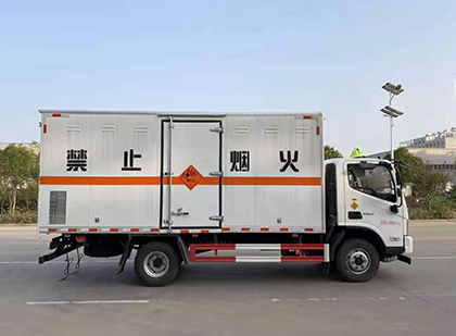 雅江爆破器材运输车